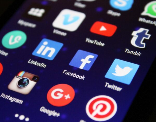 social network struttura ricettiva